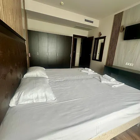 Apartment Private Apartment In Barcelo Royal Beach *