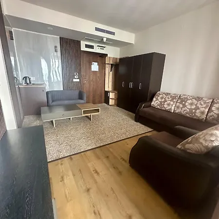 Private In Barcelo Royal * Napospart